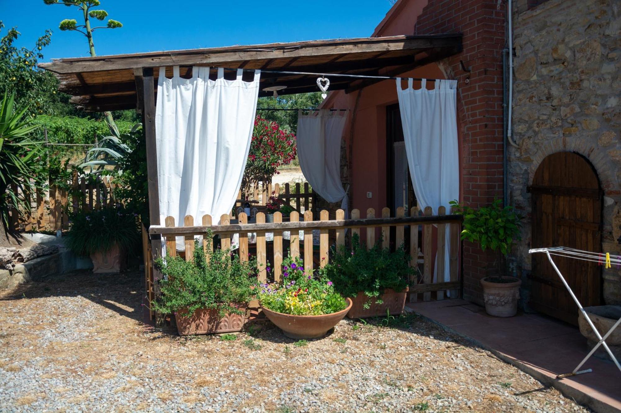 Agriturismo Colle Vento Suvereto Cameră foto